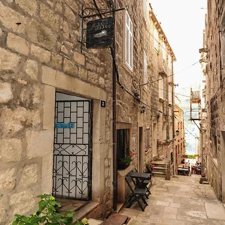 Puntin Apartment *